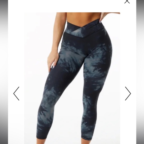 Alphalete Pants - Alphalete acid wash leggings